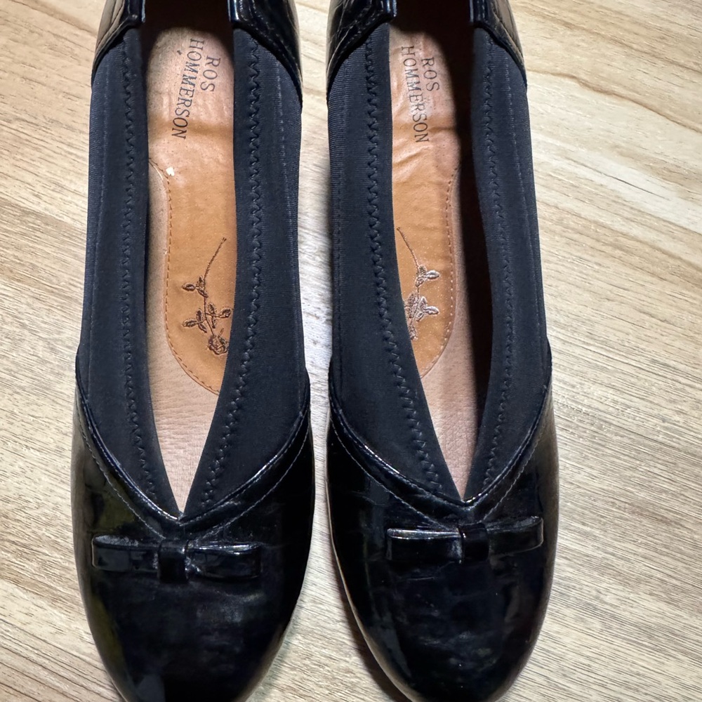 Ros Hommerson Black Women's Shoes Size 8M